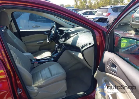 2014 Ford Escape Titanium z USA, uszkodzony, nr VIN 1FMCU9JX6EUA36465